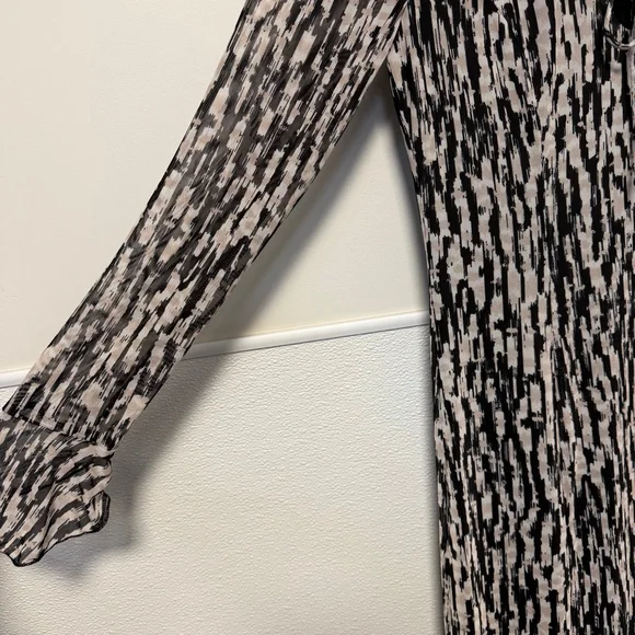 DONNA MORGAN Long Sleeve Dress Size 0 Black Cream New NWT MSRP:$128 A-Line - Picture 16 of 16